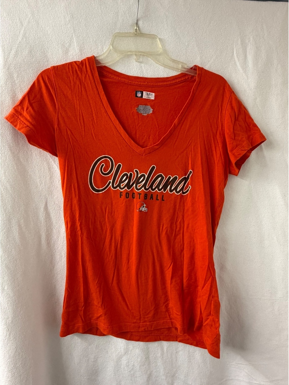 Cleveland Browns Womens Medium Orange V Neck T Shirt NFL Team Apparel Football